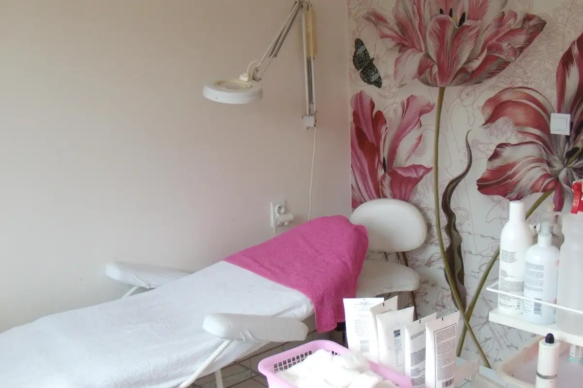 Salon Helena